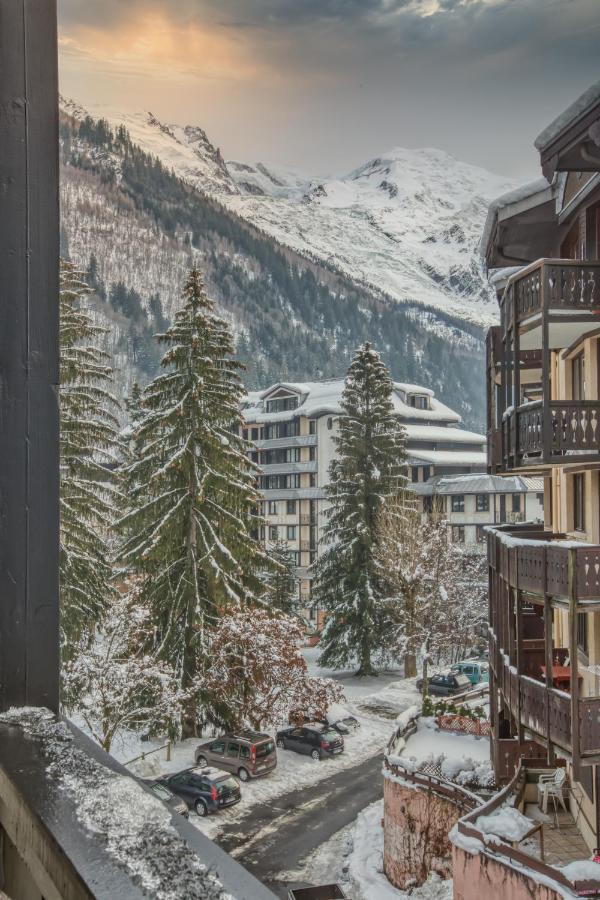 Apartment Mont Du Soleil - Central Chamonix Mont Blanc Exterior photo